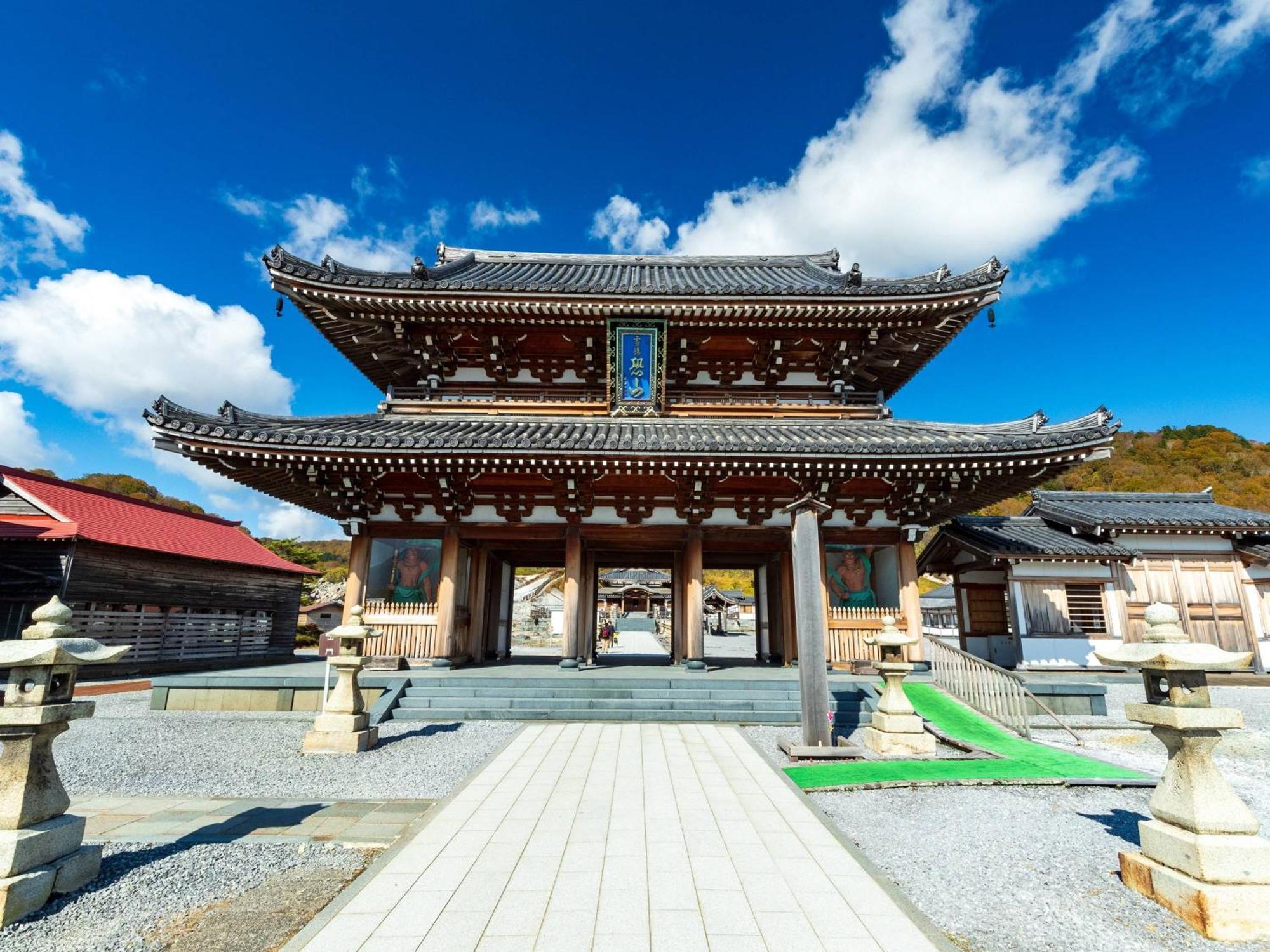 Apa Hotel Aomori Ekihigashi Bagian luar foto