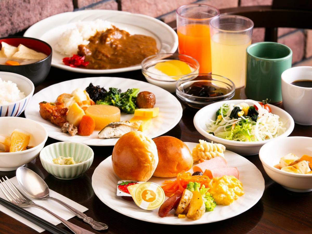 Apa Hotel Aomori Ekihigashi Bagian luar foto