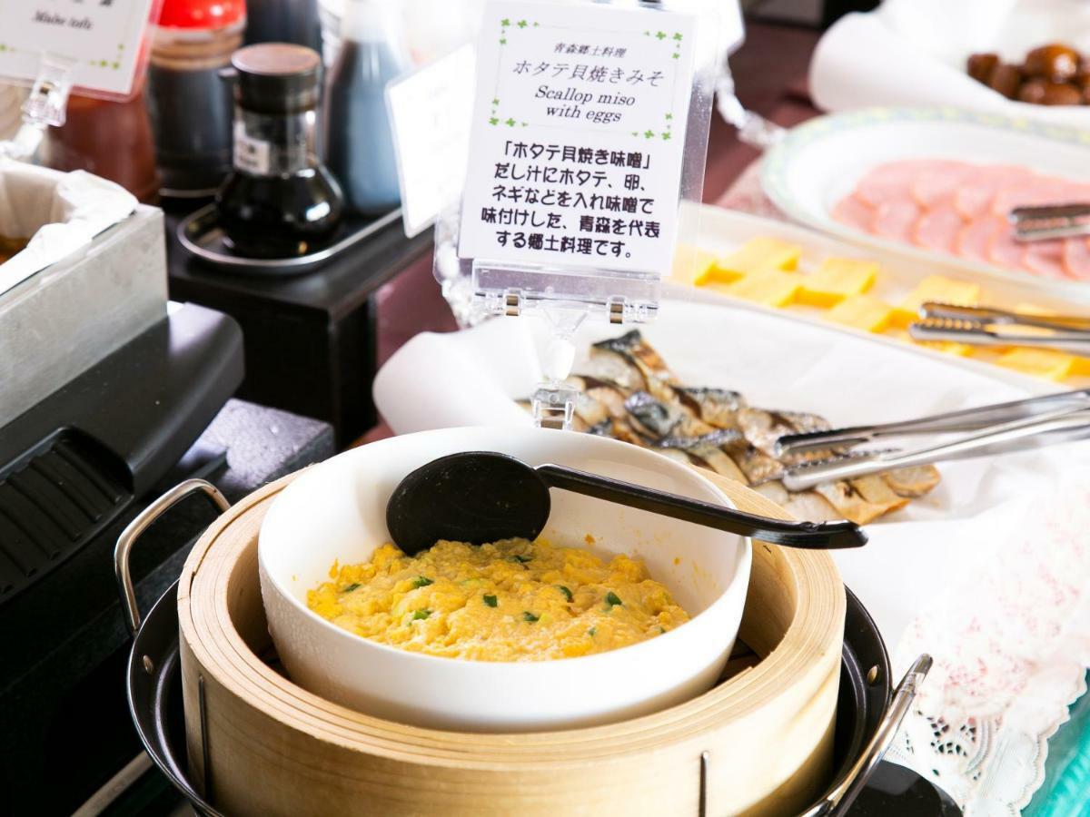 Apa Hotel Aomori Ekihigashi Bagian luar foto
